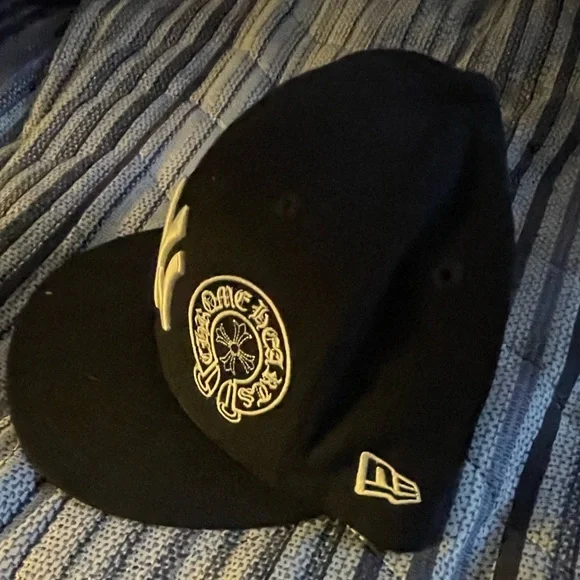 New Era Black and White Embroidered Cap